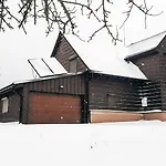 Beskid House Kurow بيت للعطل Kurow (Lesser Poland)