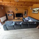 Beskid House Kurow بيت للعطل *