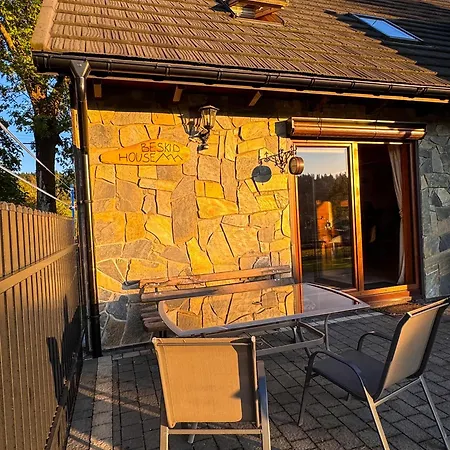 Beskid House Kurów Dom wakacyjny *