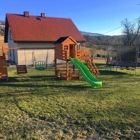 Dom wakacyjny Beskid House Kurów